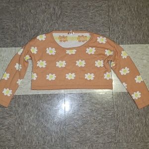 Pink flower long sleeve crop top